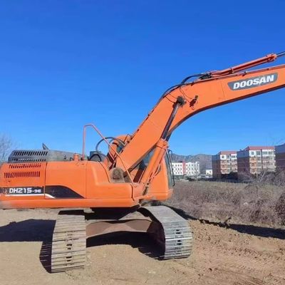 사용 된 발굴기 발굴기 Doosan DH215W 건설 기계 48KW 연료 절약