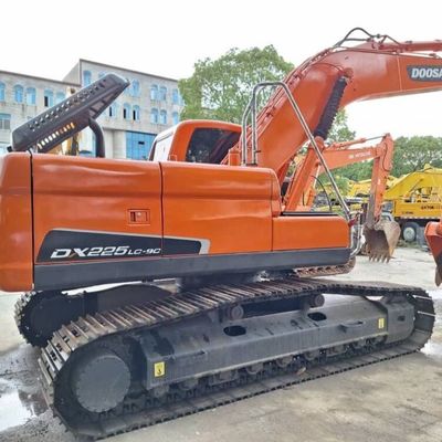 중고용 DOOSAN 수압 발굴기 DH225 사용 된 발굴 장비