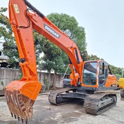 중고용 DOOSAN 수압 발굴기 DH225 사용 된 발굴 장비