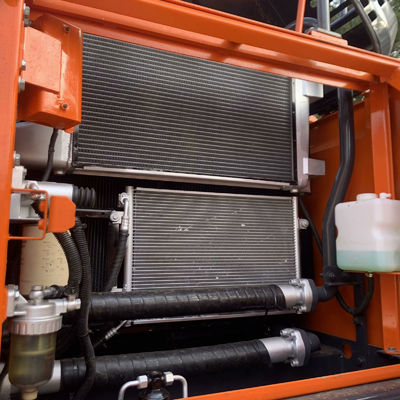 크롤러 종류 사용 된 DOOSAN DX300LC-9C 발굴기 지구 이동 기계 30215 kg