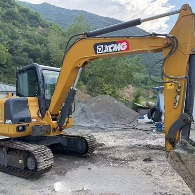디젤 엔진 사용 된 미니 발굴기 발굴기 XCMG XE60DA 수압 크롤러 발굴기